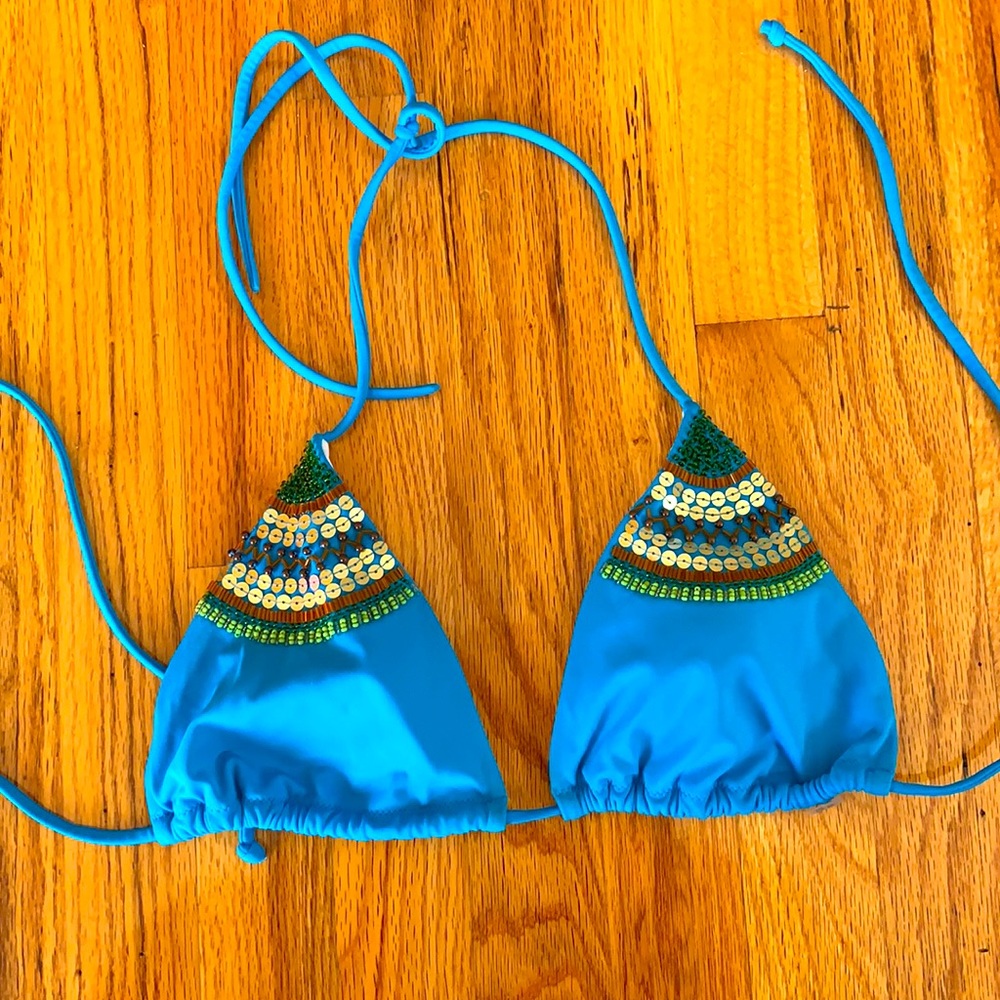 Victoria’s Secret bathing suit top